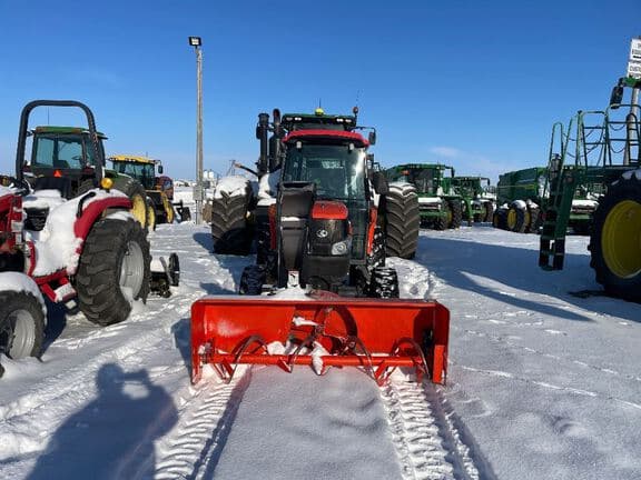 Image of Kubota L4740 equipment image 1