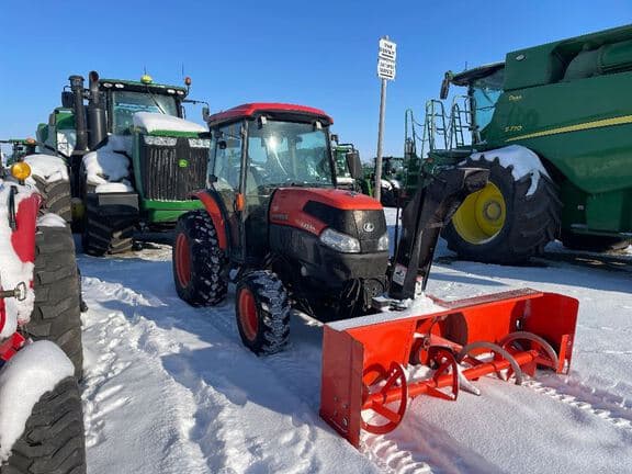 Image of Kubota L4740 equipment image 2