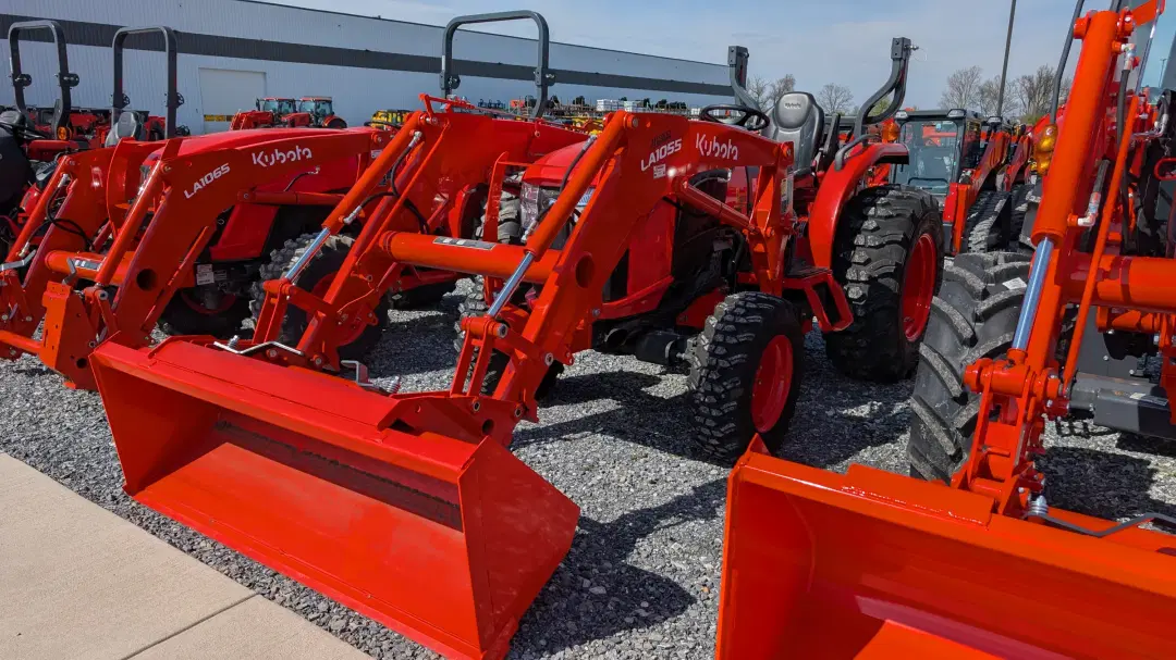 Image of Kubota L4760HST Primary image