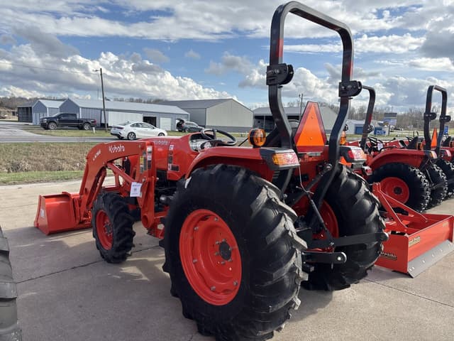 Image of Kubota L4802 equipment image 4