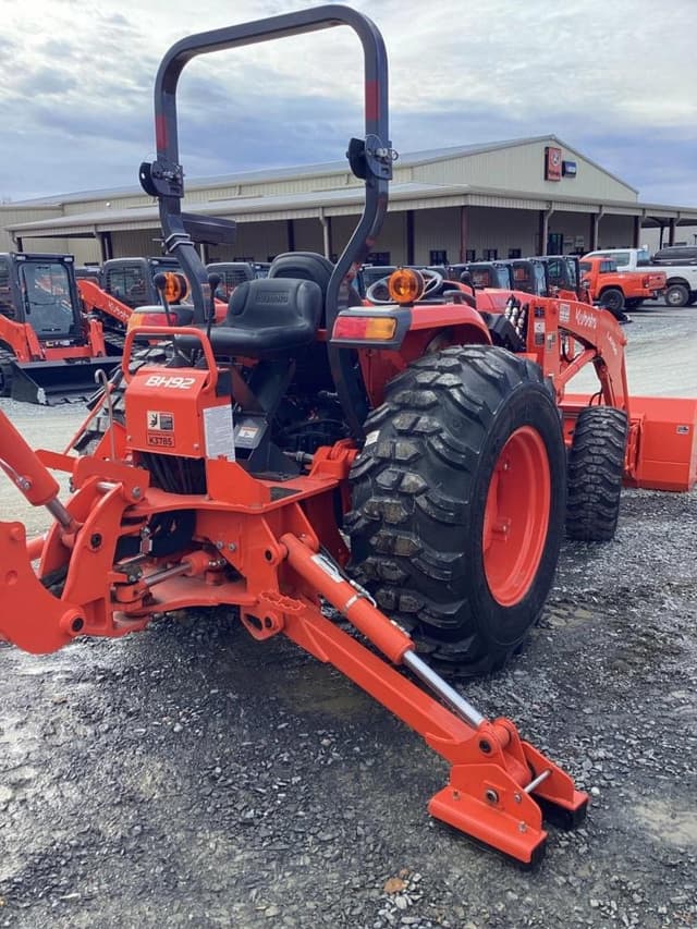 Image of Kubota L4802DT equipment image 4