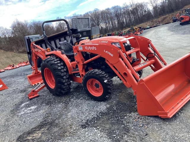 Image of Kubota L4802DT equipment image 1