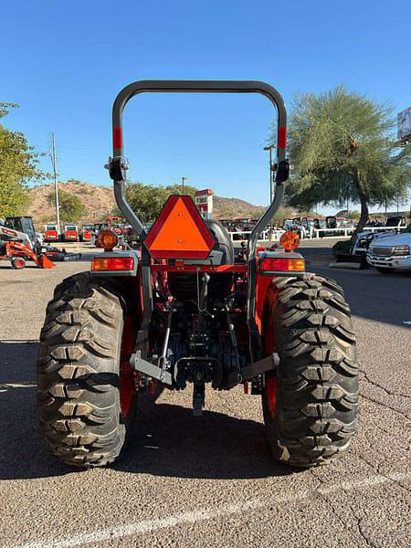 Image of Kubota L4802HST equipment image 3