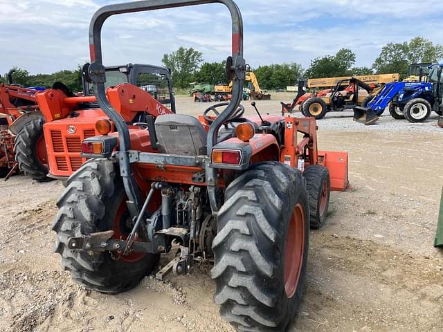 Image of Kubota L5030 equipment image 2