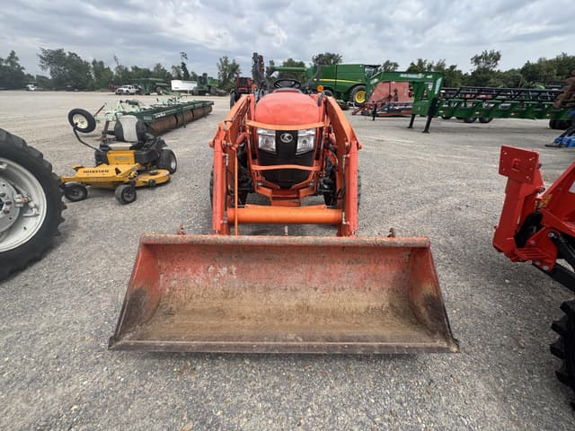Image of Kubota L5060 equipment image 1