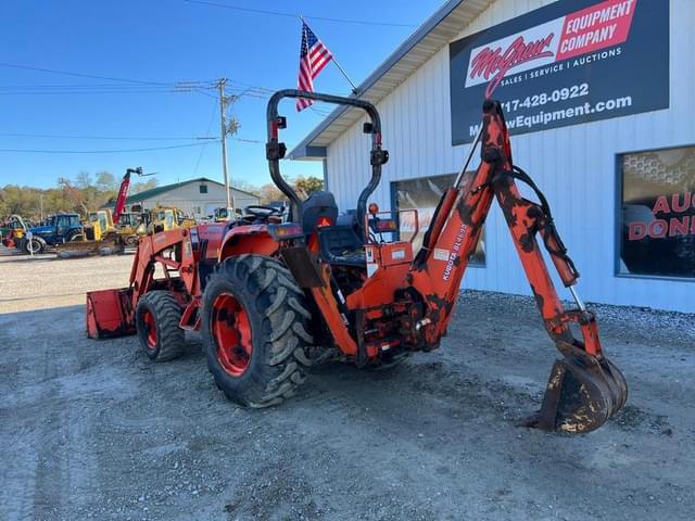 Image of Kubota L5460 equipment image 2