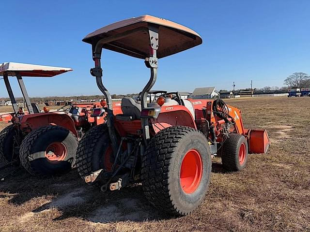 Image of Kubota L5460 equipment image 4