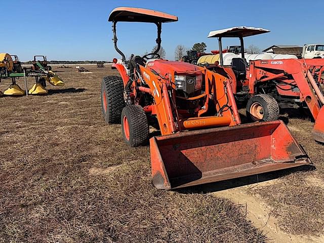 Image of Kubota L5460 equipment image 1