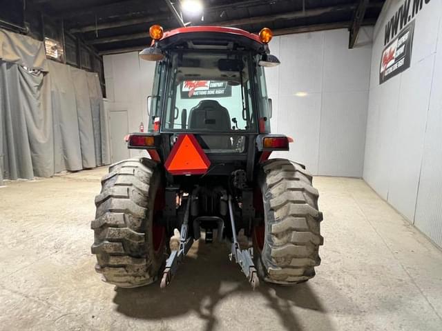 Image of Kubota L5740 equipment image 3