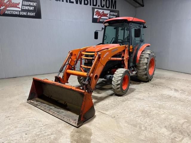 Image of Kubota L5740 equipment image 1