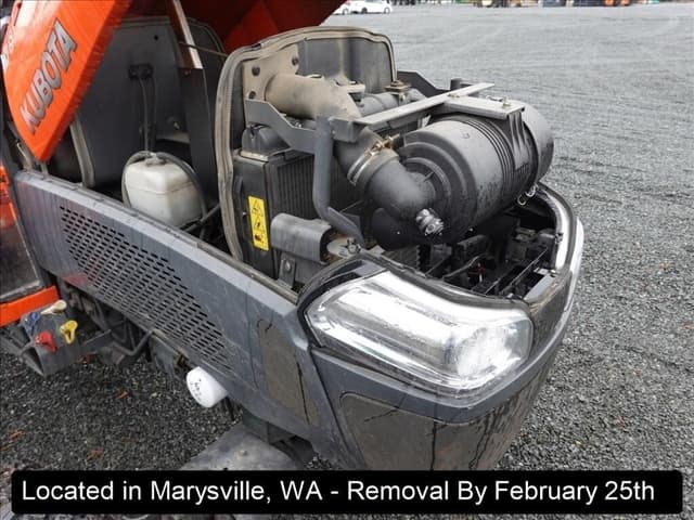 Image of Kubota L5740 equipment image 4