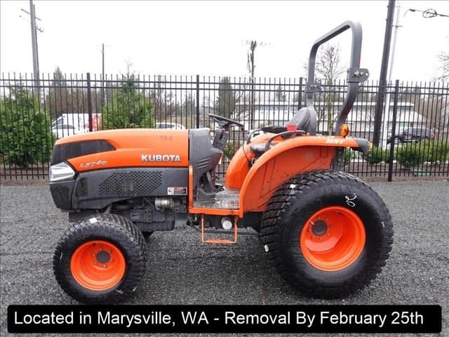 Image of Kubota L5740 equipment image 3