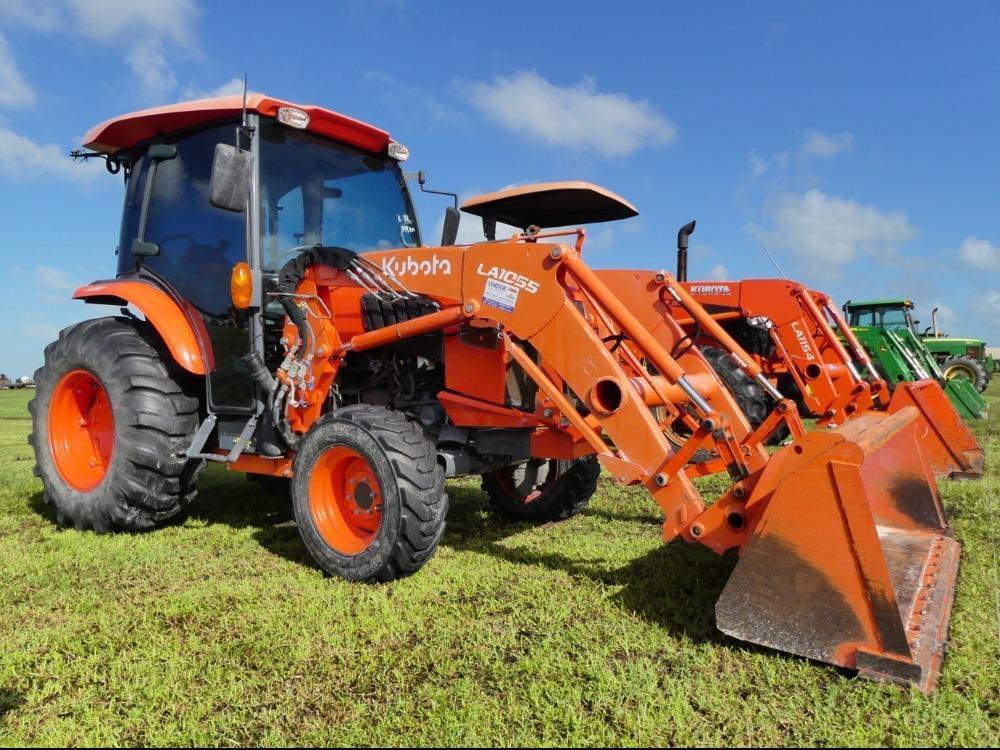 Image of Kubota L6060 Primary image