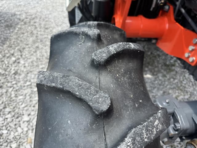 Image of Kubota L6060 equipment image 3