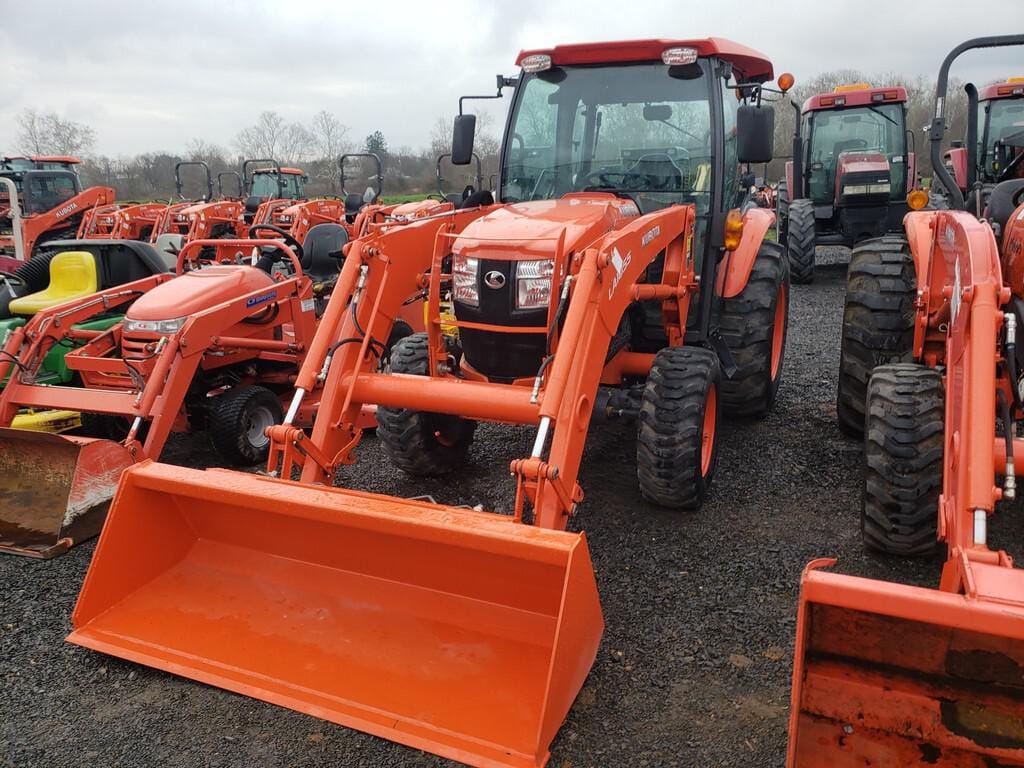 Main image Kubota L6060