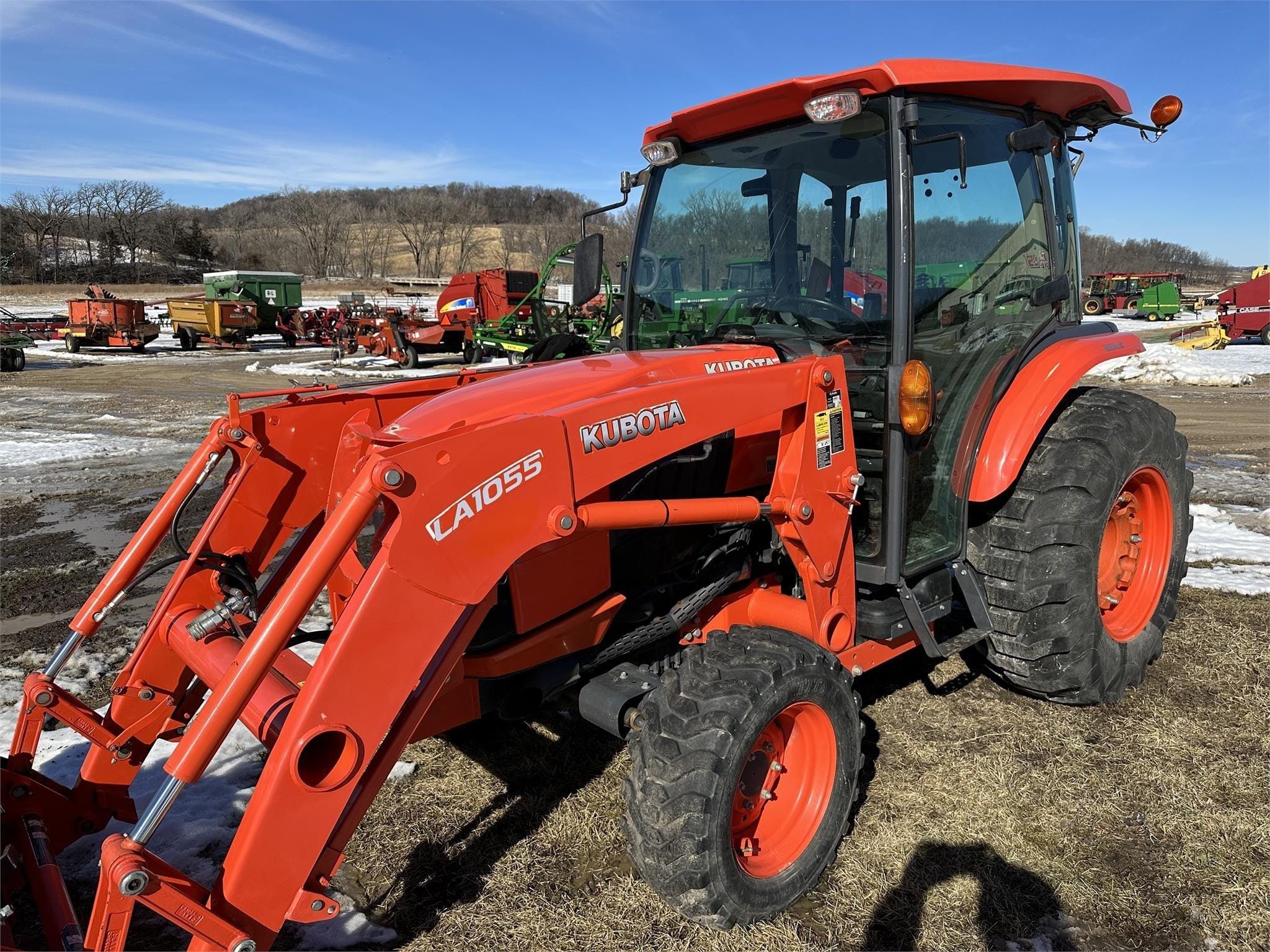 Main image Kubota L6060