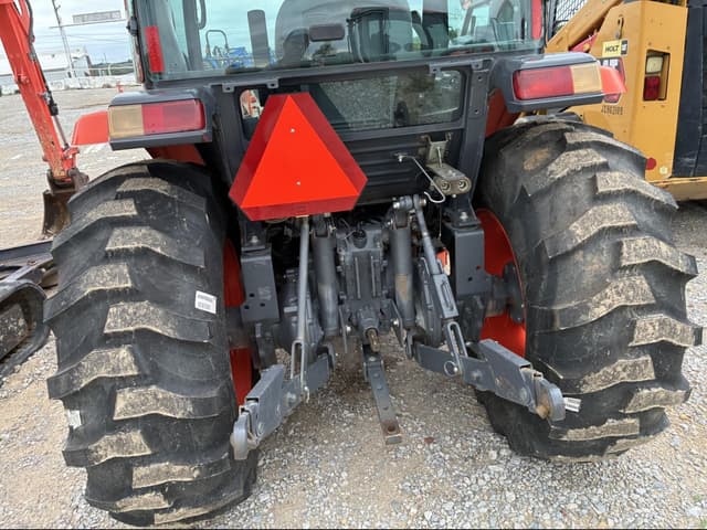Image of Kubota L6060 equipment image 4