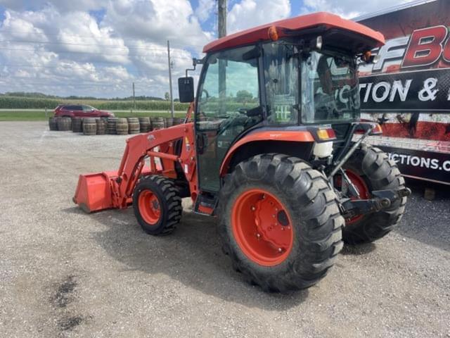 Image of Kubota L6060 equipment image 1