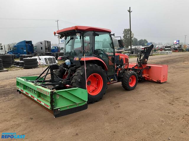 Image of Kubota L6060 equipment image 3