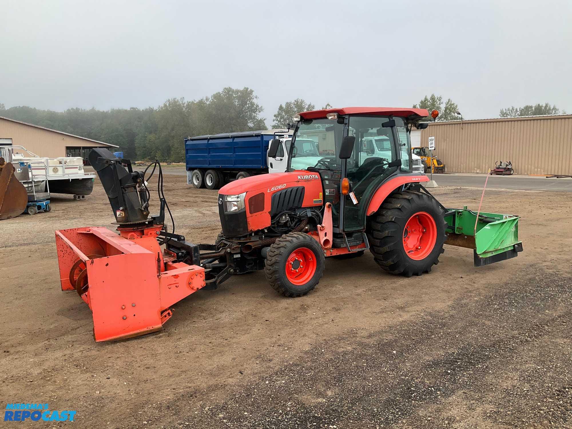 Main image Kubota L6060