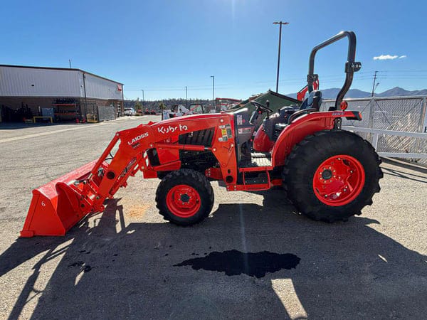 Kubota L6060 Equipment Image0