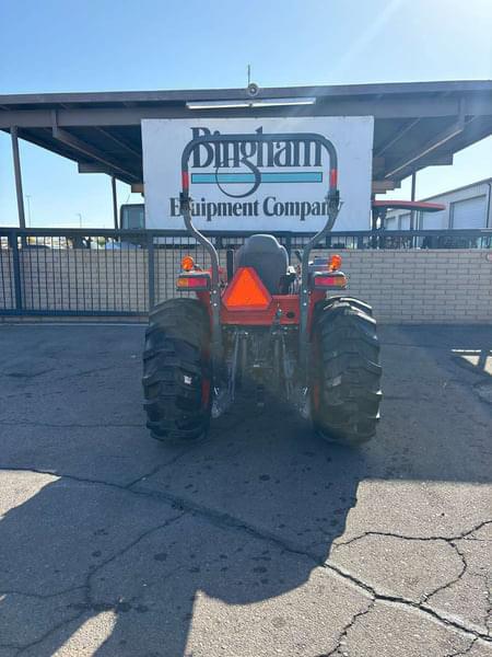 Image of Kubota L6060HST equipment image 3