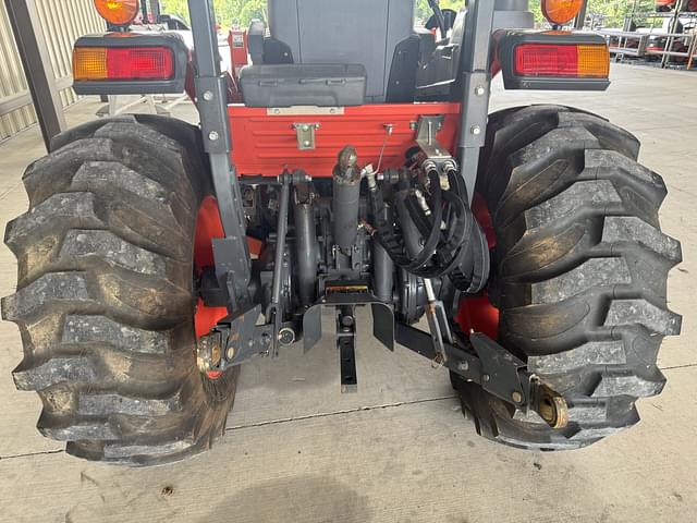 Image of Kubota L6060HST equipment image 2