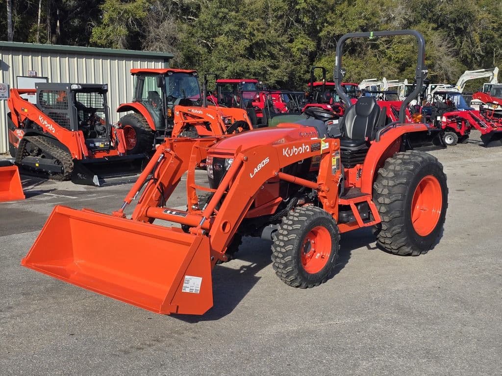 Image of Kubota L3560 Primary image