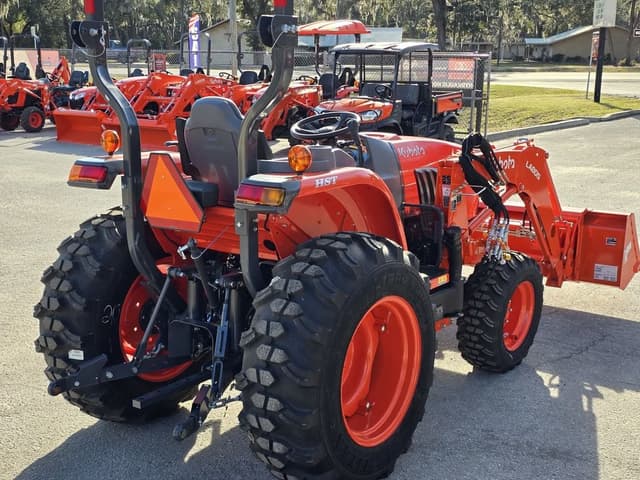 Image of Kubota L3560 equipment image 2