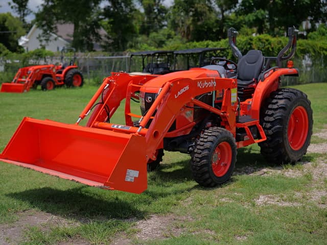 Image of Kubota L3560 equipment image 1