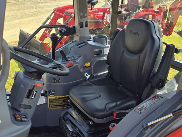 Image of Kubota L4060 equipment image 3