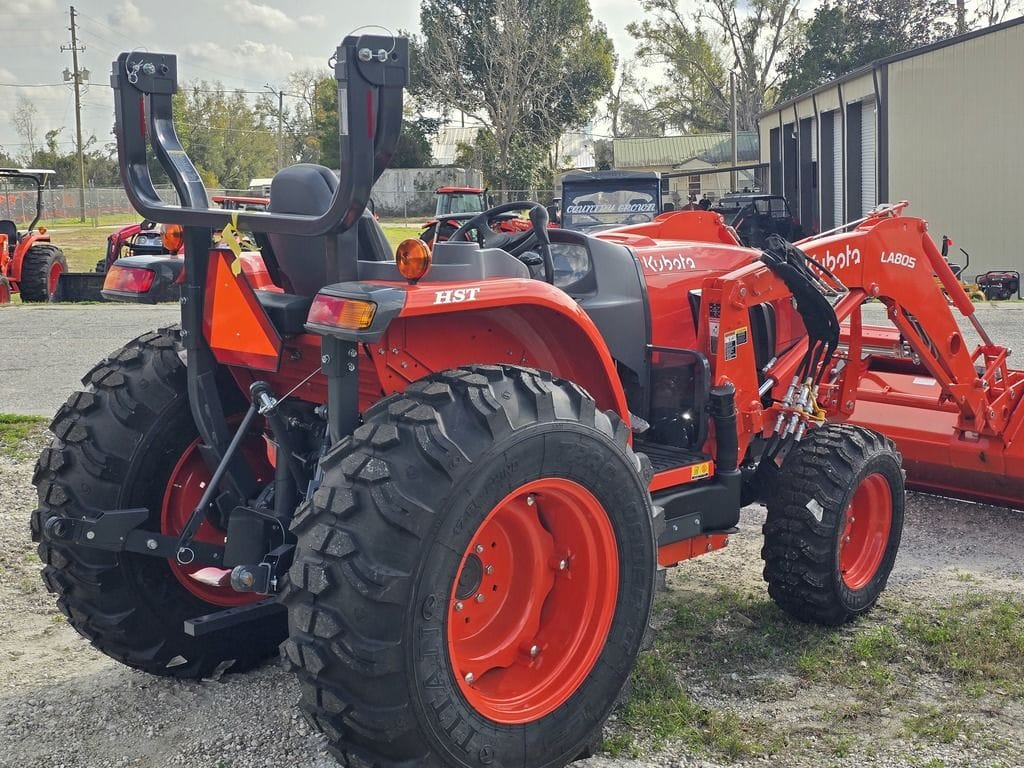 2025 Kubota L4060 Equipment Image0