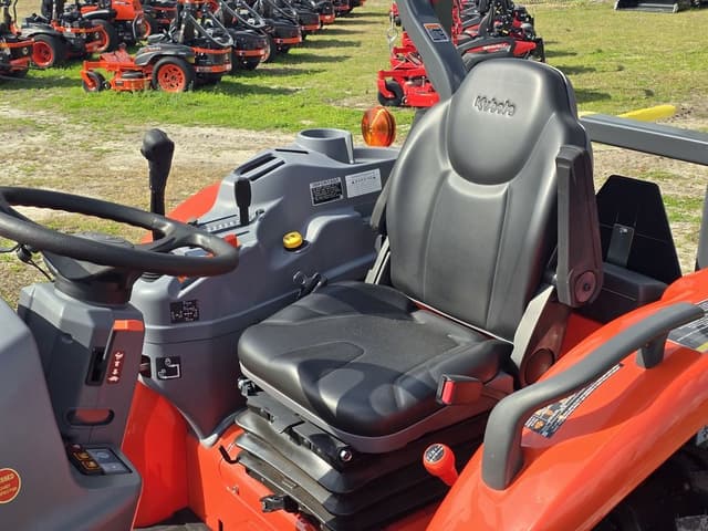 Image of Kubota L4060 equipment image 4