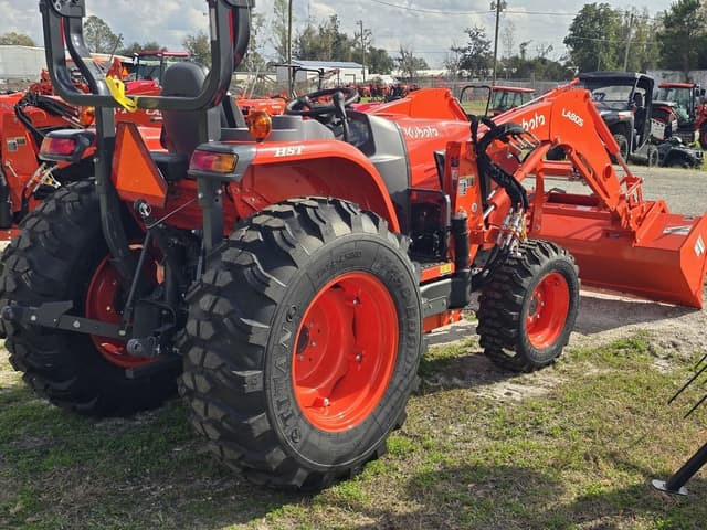 Image of Kubota L4060 equipment image 3