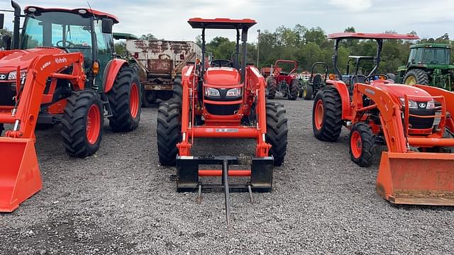 Image of Kubota M7060 equipment image 1