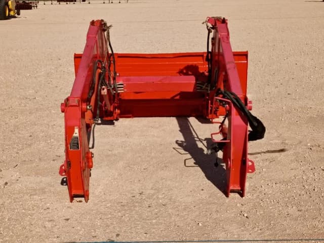 Image of Kubota LA1154 equipment image 2