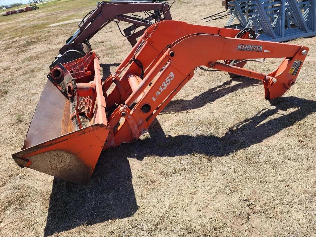 Main image Kubota LA1353