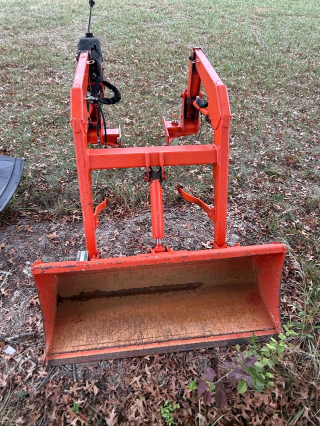 Image of Kubota LA181 equipment image 2