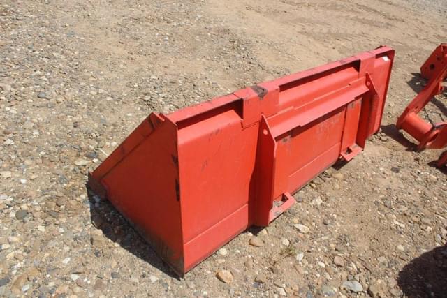 Image of Kubota LA1854 equipment image 2