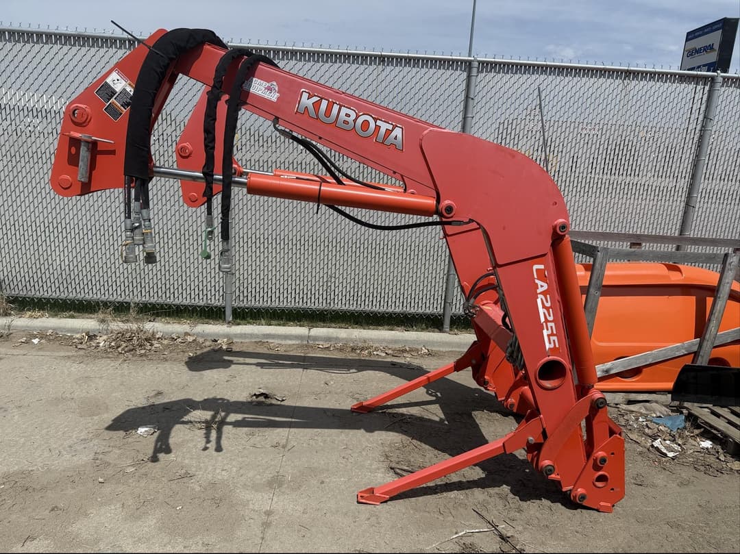 Image of Kubota LA2255 Primary image