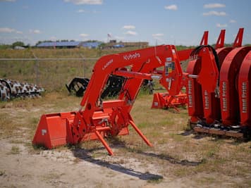 Main image Kubota LA2255