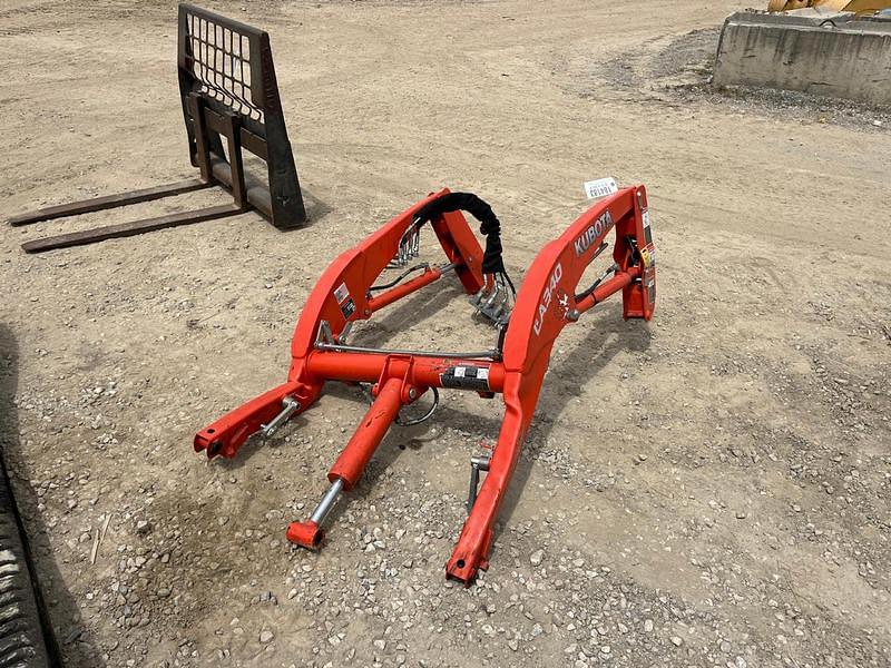 Image of Kubota LA340 Primary image