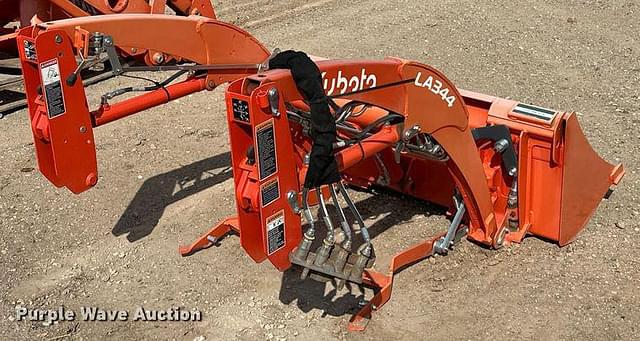 Image of Kubota LA344S equipment image 4