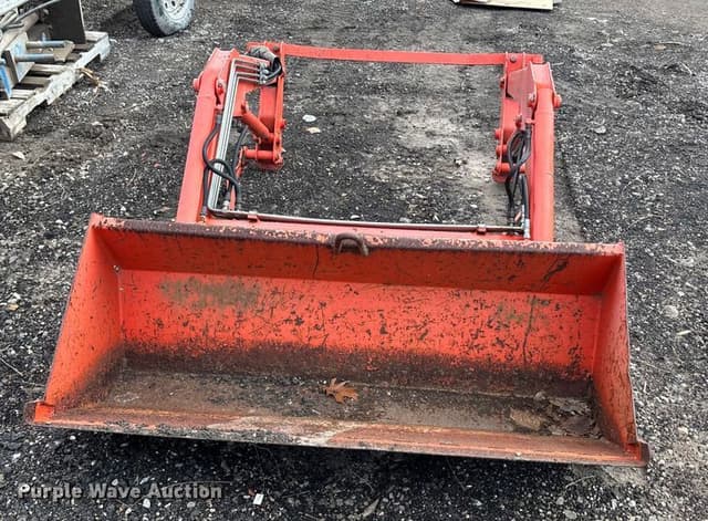 Image of Kubota LA351 equipment image 1