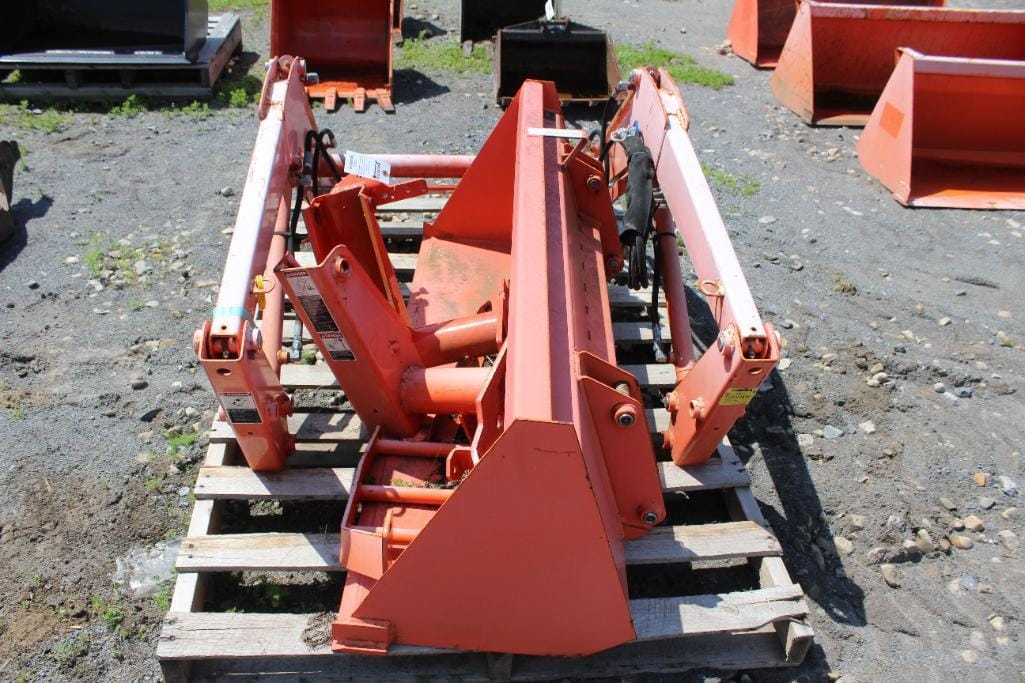 Main image Kubota LA403