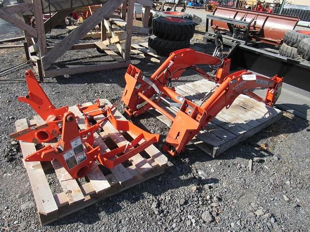 Image of Kubota LA435 equipment image 1