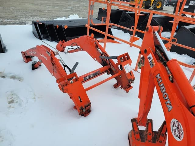 Image of Kubota LA535 equipment image 2