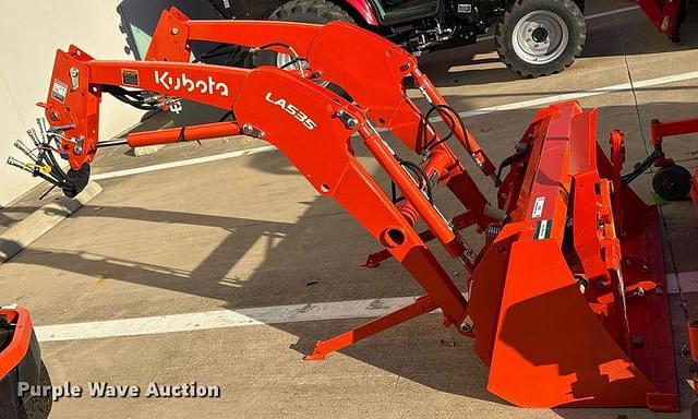 Image of Kubota LA535 equipment image 3