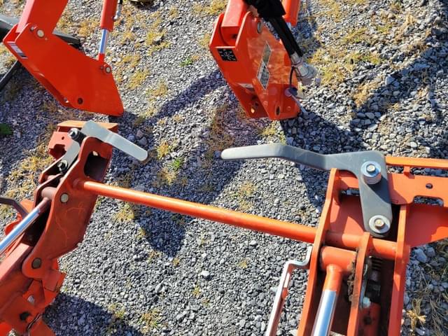 Image of Kubota LA535 equipment image 3