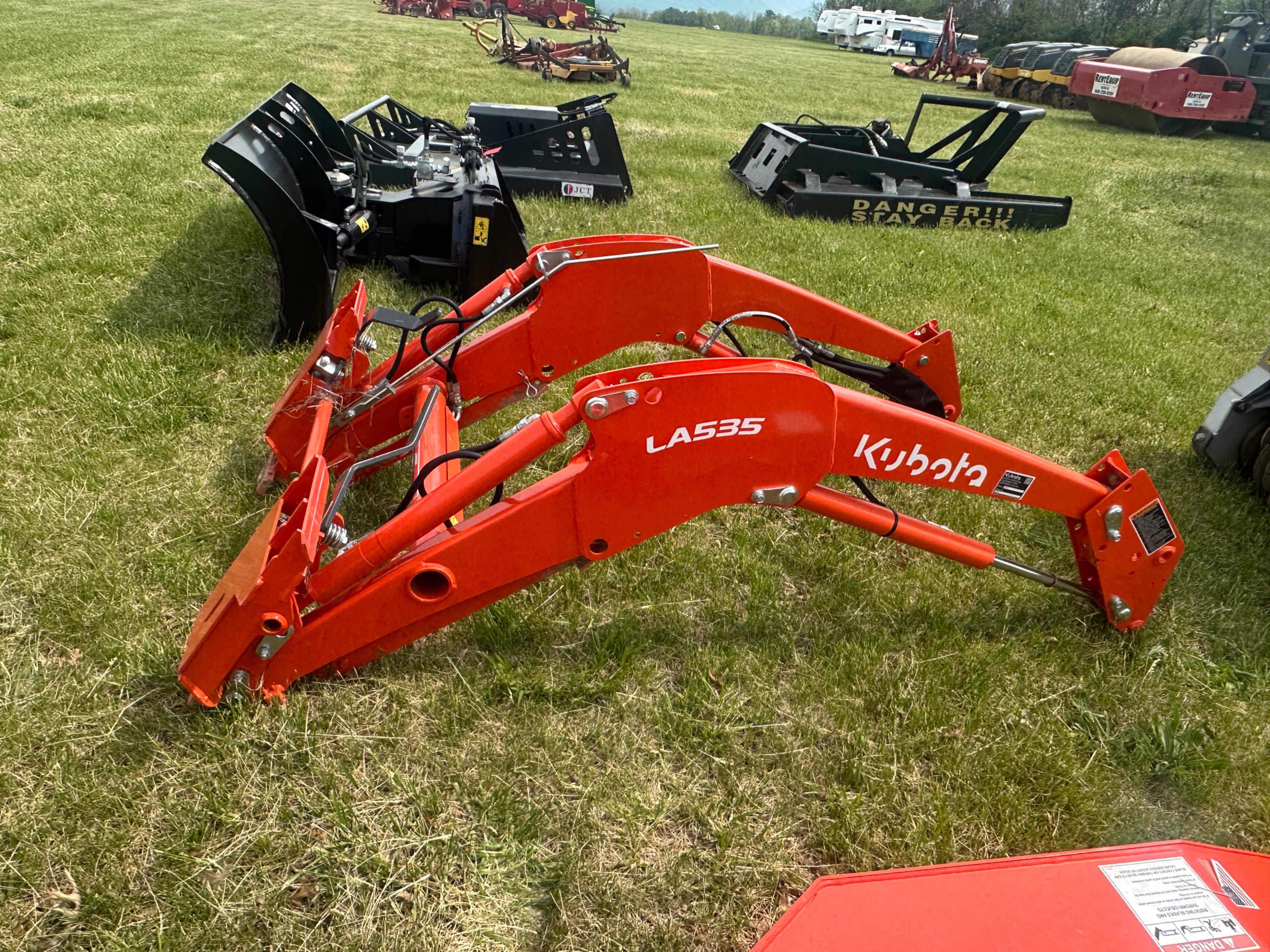 Main image Kubota LA535